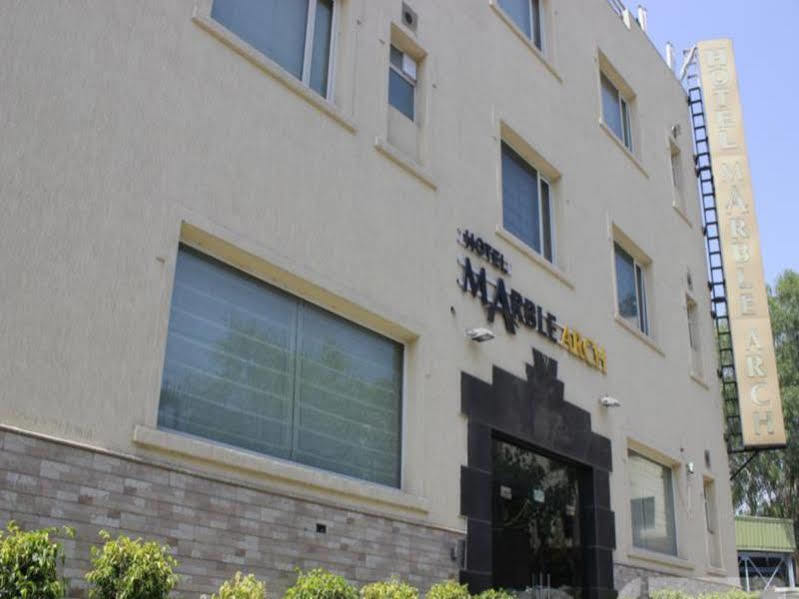 Fabhotel Marble Arch Karol Bagh Дели Экстерьер фото